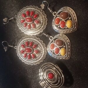 Earrings & statement ring expandable red coral like accents silver tone. nwt